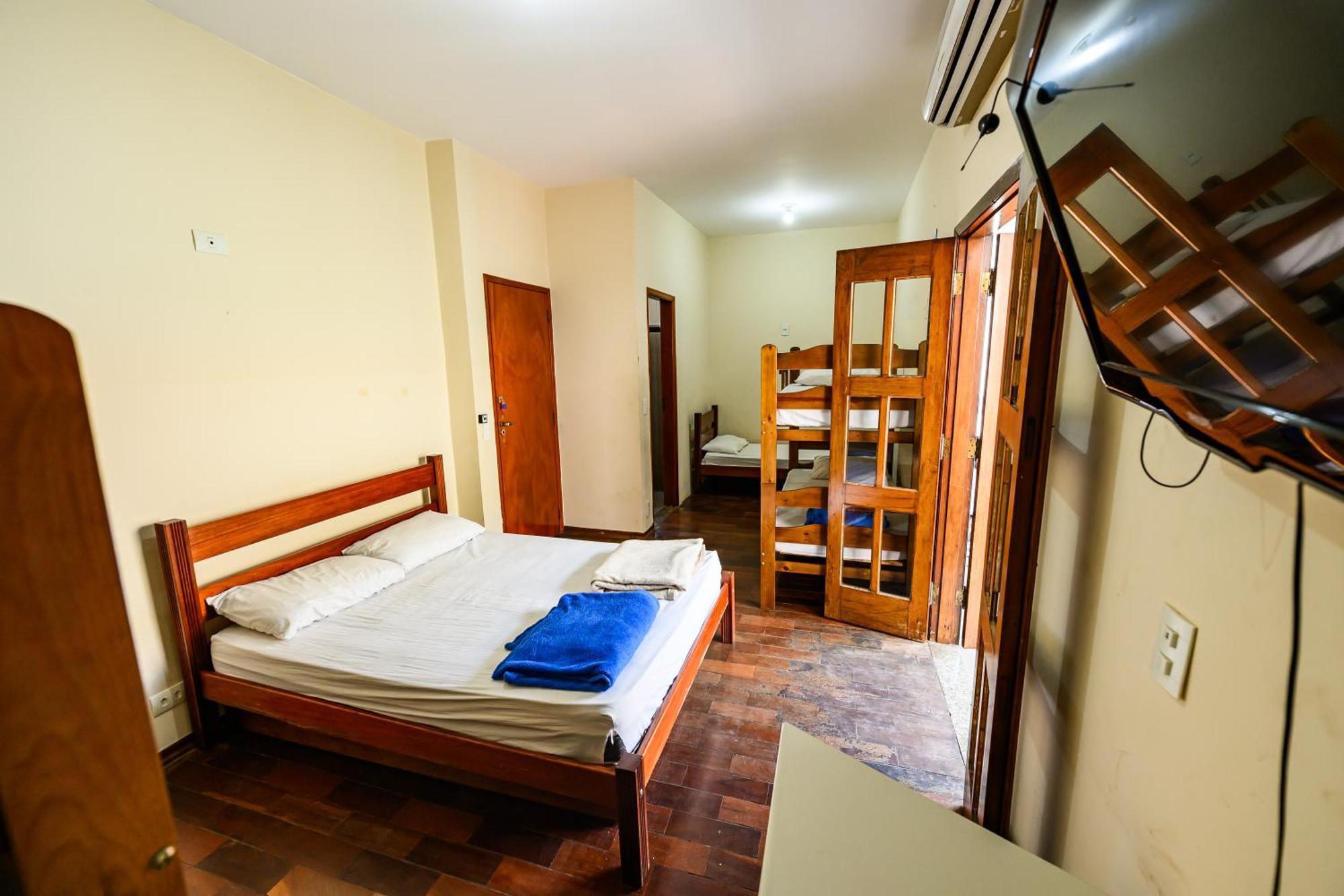 Espaço Viagi Hostel Taubaté Exterior foto